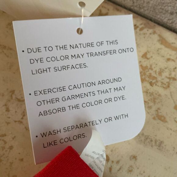 New with tags Fabletics sculpt knit leggings - Picture 5 of 8